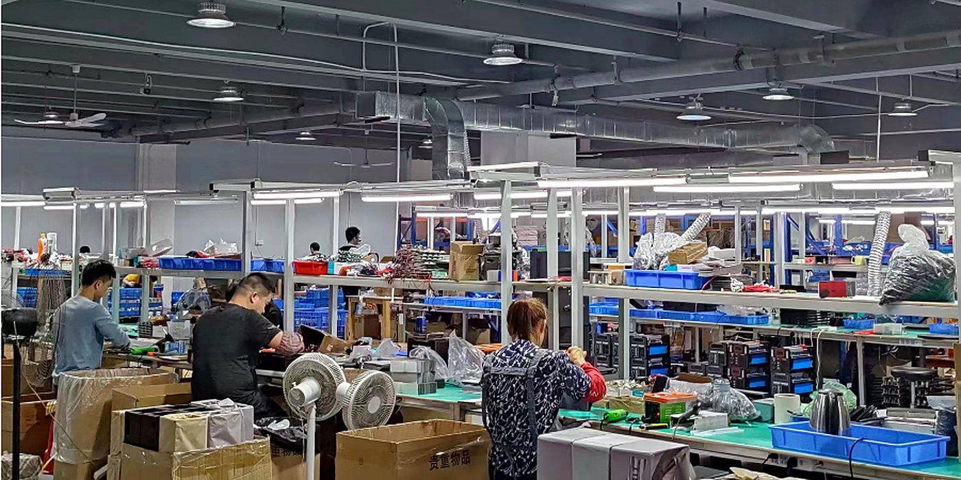 Portable power station assembly line